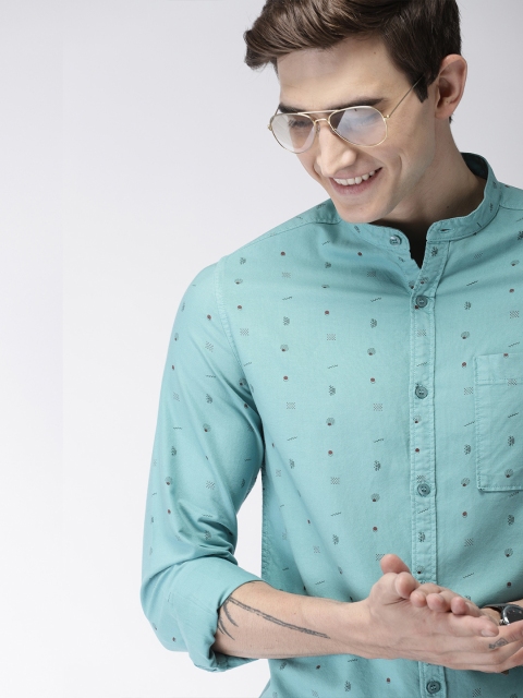 

Mast & Harbour Men Sea Green Regular Fit Printed Casual Shirt
