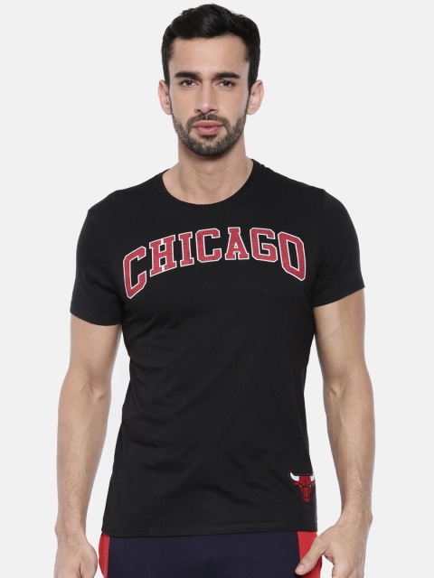 

NBA Men Black Printed Round Neck Chicago Bulls T-shirt