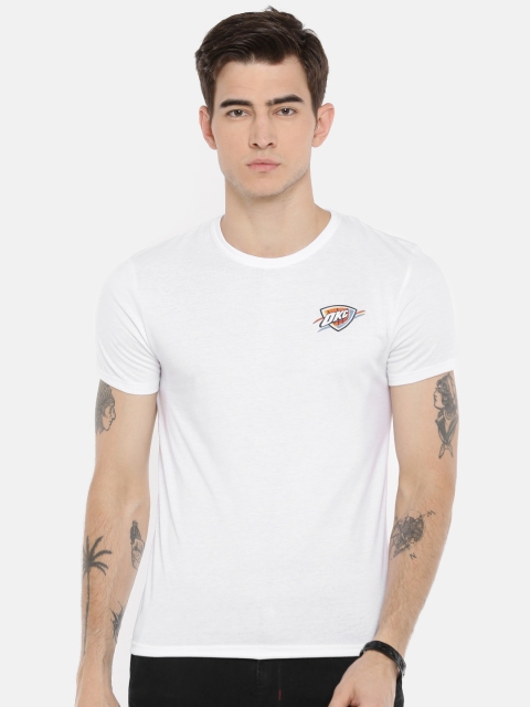 

NBA Men White Solid Round Neck T-shirt