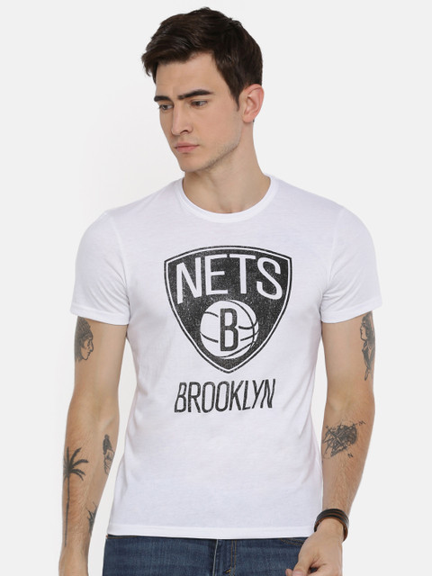 

NBA Men White Printed Round Neck Brooklyn Nets T-shirt