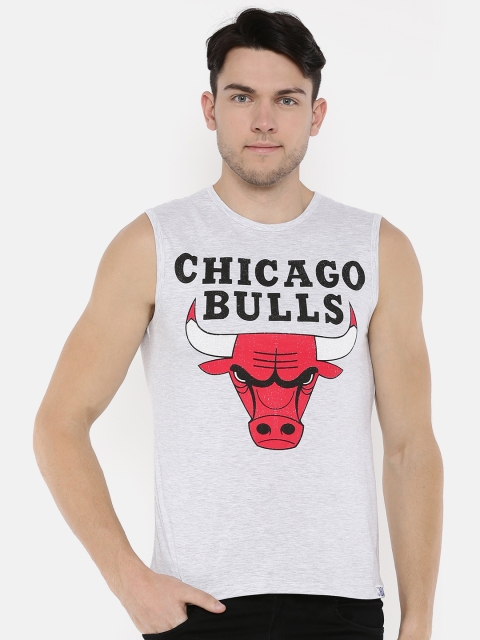 

NBA Men Grey Melange Printed Round Neck Chicago Bulls T-shirt