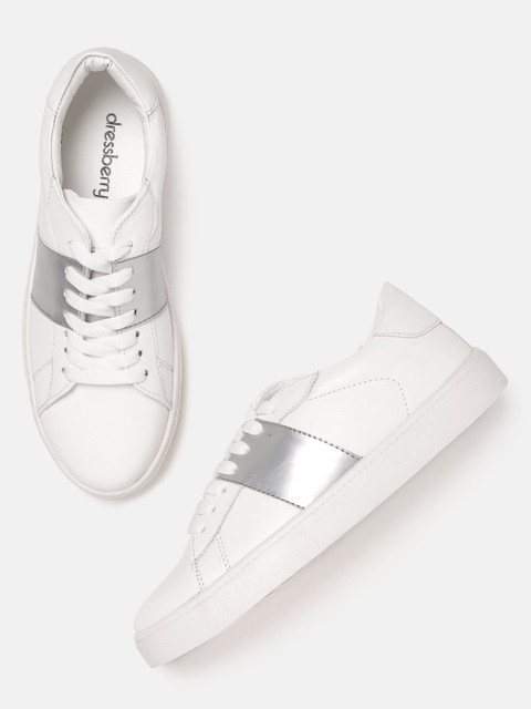 

DressBerry Women White & Silver-Toned Colourblocked Sneakers