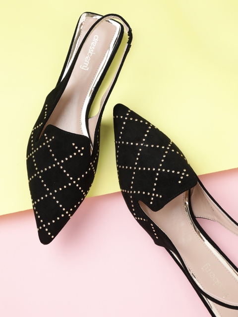 

DressBerry Women Black Studded Flats