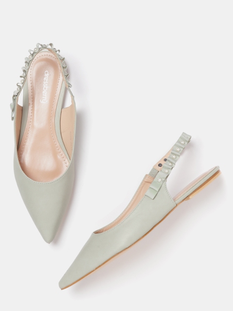 

DressBerry Women Green Solid Ballerinas