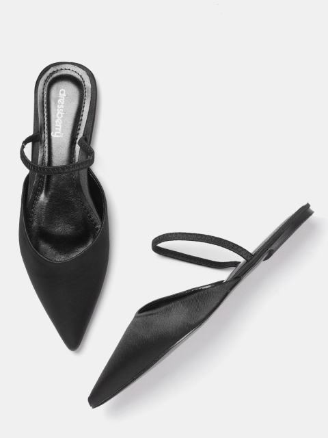 

DressBerry Women Black Solid Mules