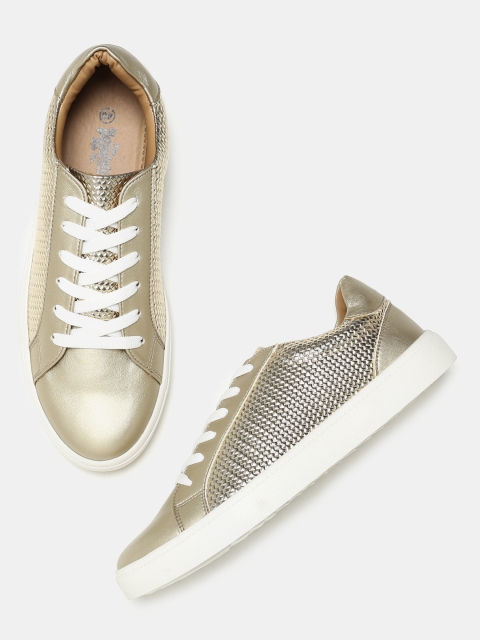 

Roadster Women Gold-Toned Sneakers