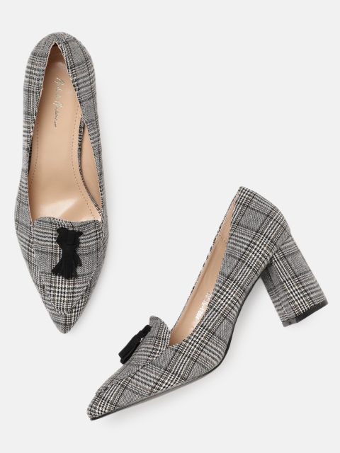 

Mast & Harbour Women Black & Grey Checked Pumps