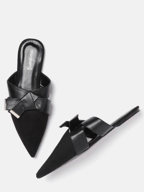

DressBerry Women Black Solid Mules