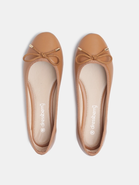 

DressBerry Women Tan Brown Solid Ballerinas