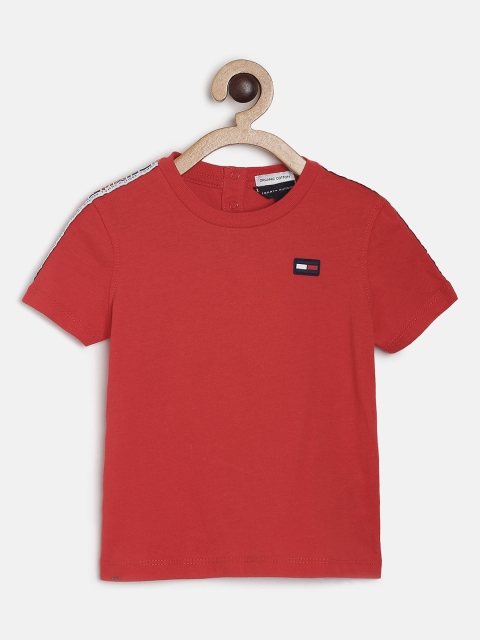 

Tommy Hilfiger Boys Red Solid Round Neck T-shirt