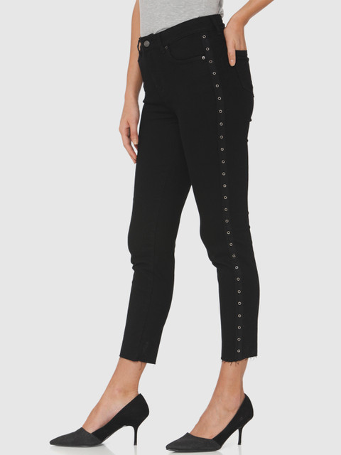 

Vero Moda Women Black Slim Fit High-Rise Clean Look Stretchable Cropped Jeans