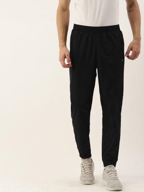 

Calvin Klein Jeans Men Black Solid Mesh Panel Slim Fit Joggers