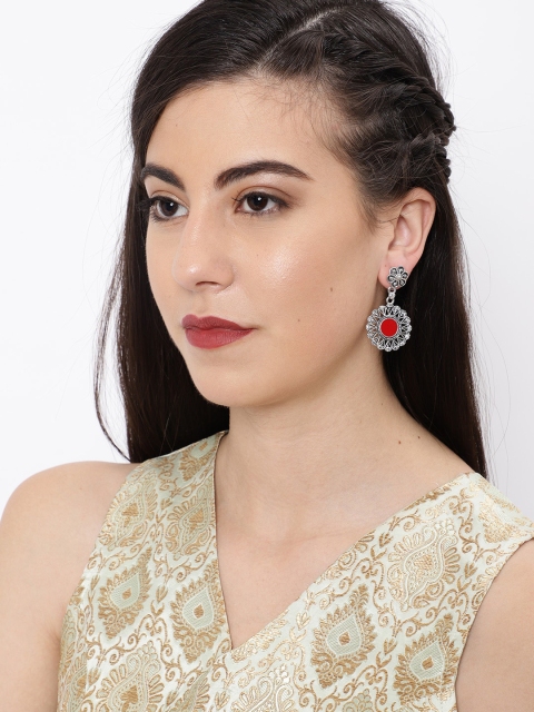 

Ayesha Silver-Toned & Red Circular Drop Earrings