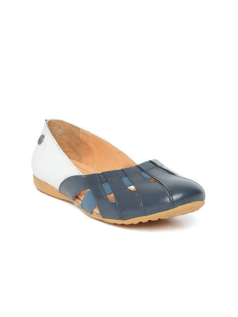 

Lee Cooper Women Navy Blue & White Colourblocked Ballerinas
