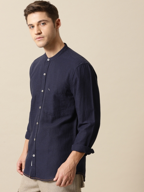 

Mr Bowerbird Men Navy Blue Tailored Fit Solid Casual Shirt