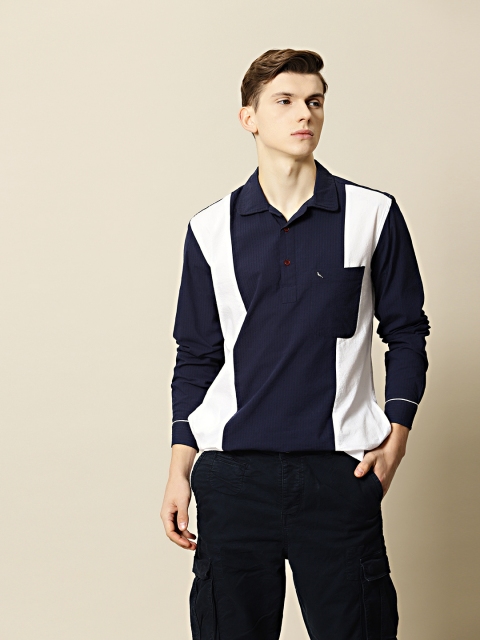 

Mr Bowerbird Men White & Navy Blue Liberal Fit Colourblocked Casual Shirt