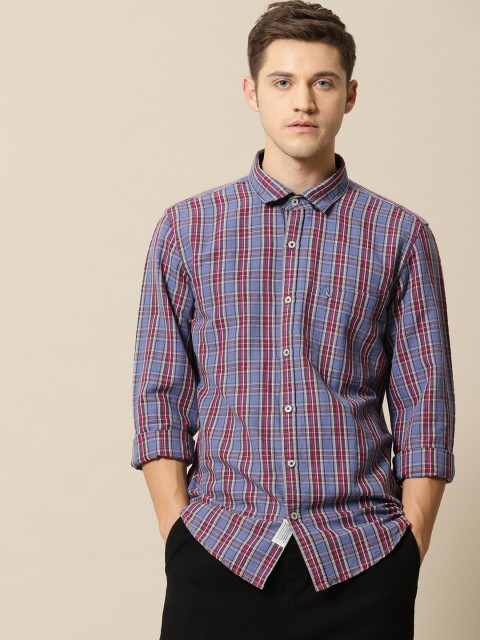 

Mr Bowerbird Men Blue & Red Tailored Fit Checked Casual Shirt