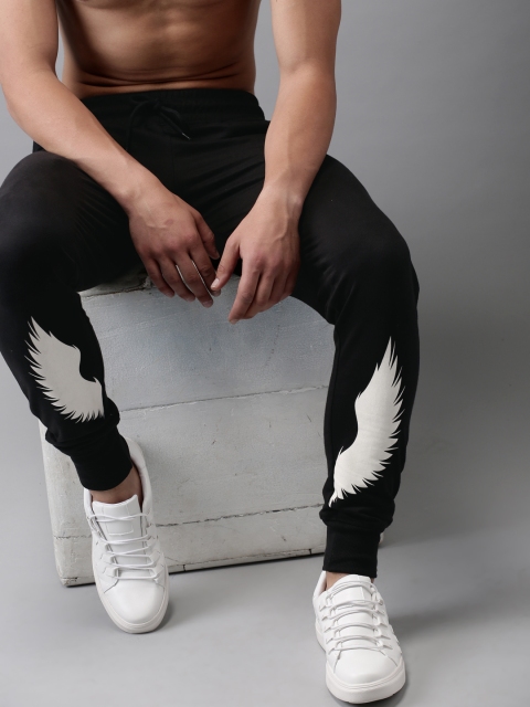

HERE&NOW Men Black Solid Joggers