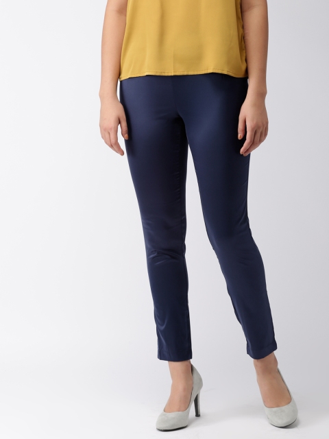 

Go Colors Women Navy Blue Regular Fit Solid Cropped Shiny Cigarette Trousers