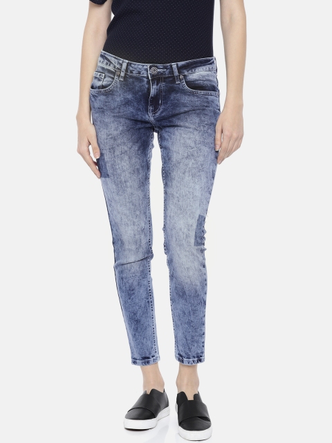 

People Women Blue Slim Fit Mid-Rise Low Distress Stretchable Cropped Jeans