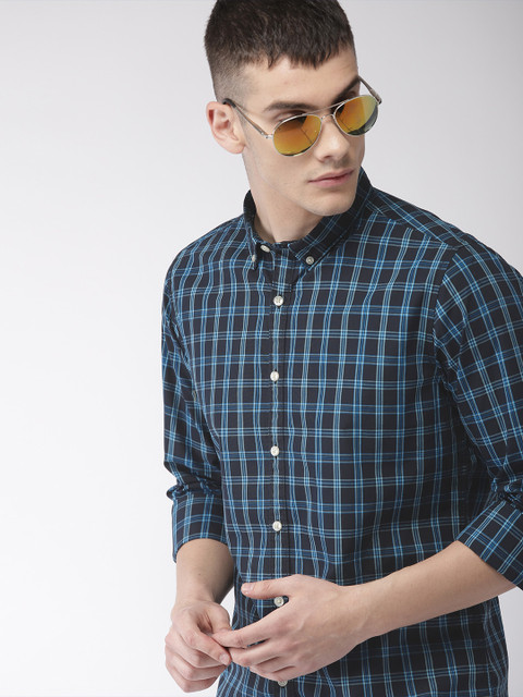 

Harvard Men Black & Blue Regular Fit Checked Casual Shirt