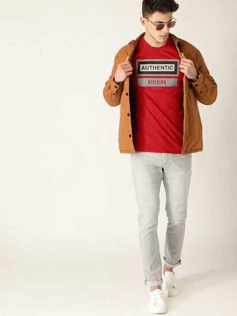 

United Colors of Benetton Men Red Printed Round Neck T-shirt
