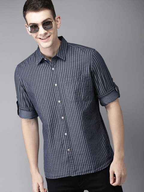 

HERE&NOW Men Blue & Black Slim Fit Striped Casual Shirt