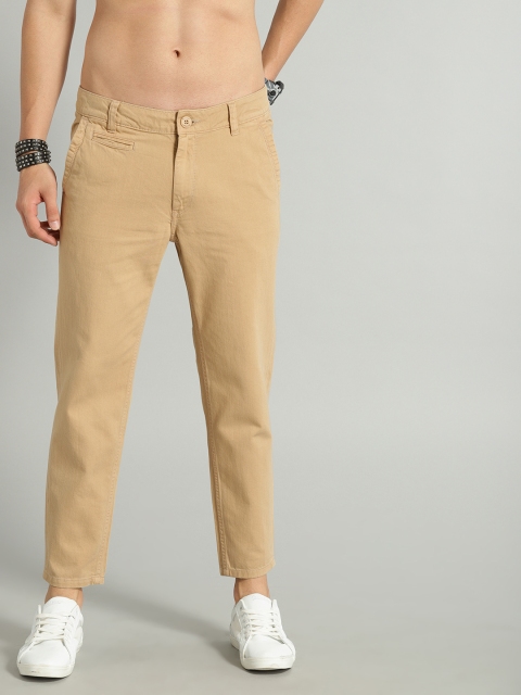 

Roadster Men Beige Mid-Rise Clean Look Trousers