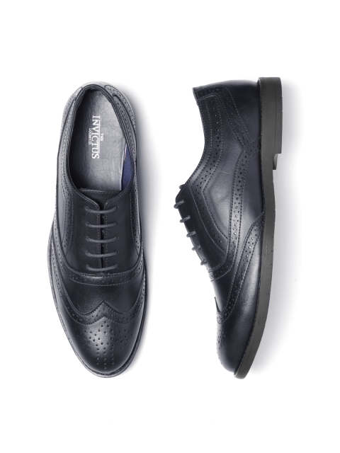 

INVICTUS Men Navy Blue Formal Brogues