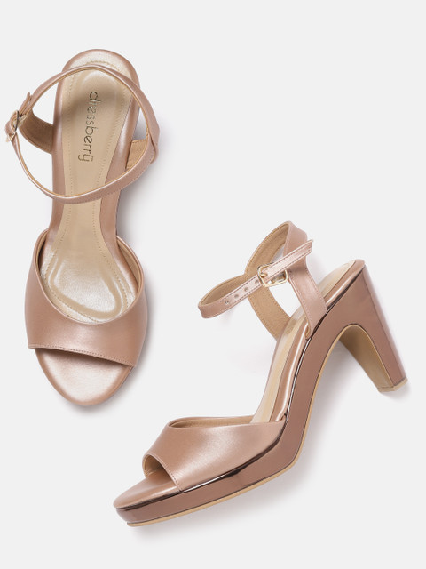 

DressBerry Women Dusty Pink Solid Block Heels