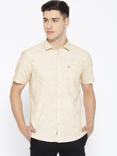 

Blackberrys Men Beige Slim Fit Printed Casual Shirt