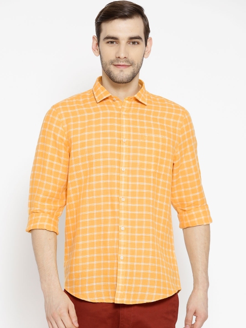 

Blackberrys Men Yellow Slim Fit Checked Casual Shirt