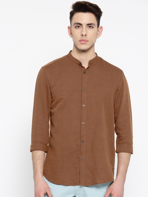 

Blackberrys Men Brown Slim Fit Solid Casual Shirt