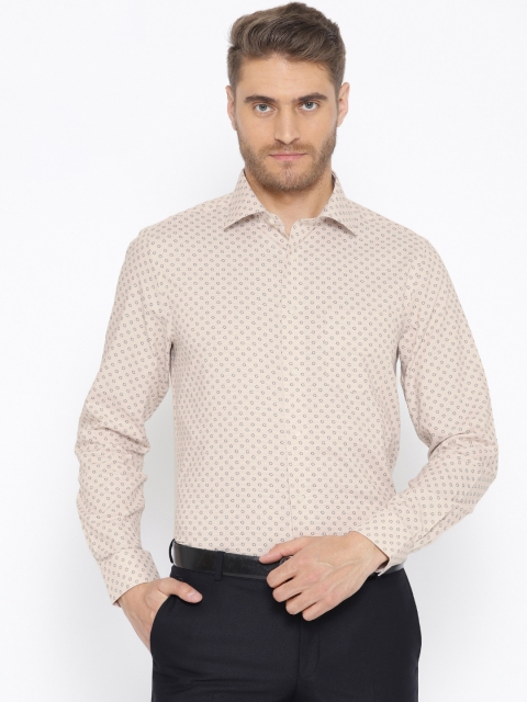 

Blackberrys Men Beige & Navy Blue Slim Fit Printed Smart Casual Shirt