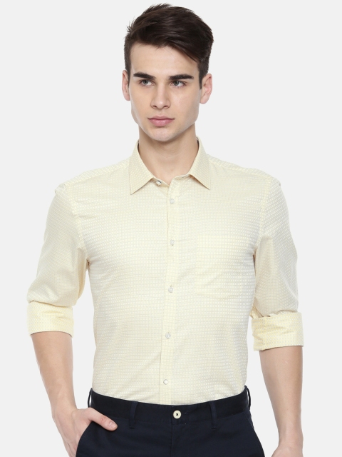 

Blackberrys Men Yellow Slim Fit Checked Formal Shirt