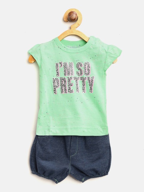 

Moms Love Boys Green & Navy Blue Printed T-shirt with Shorts
