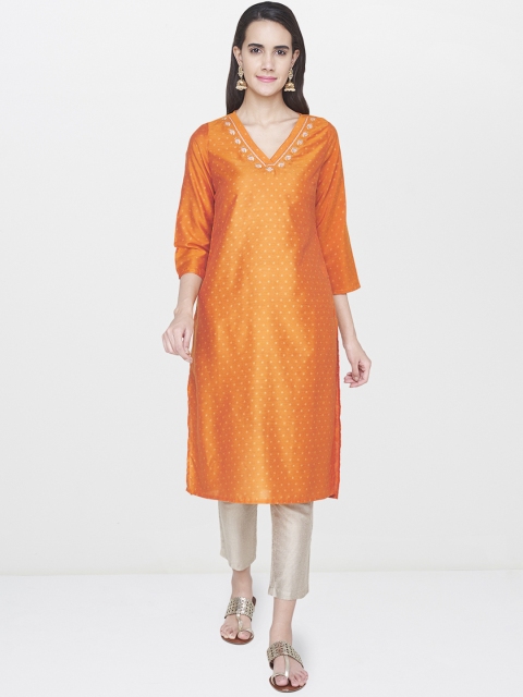 

Global Desi Women Orange Printed Straight Kurta