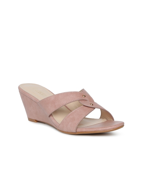 

CERIZ Women Pink Solid Sandals