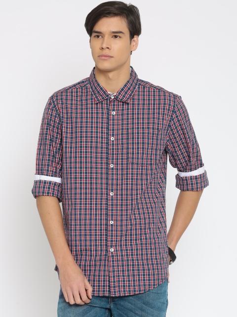 

People Men Navy & Red Relaxed Fit Checked Casual Shirt, Navy blue