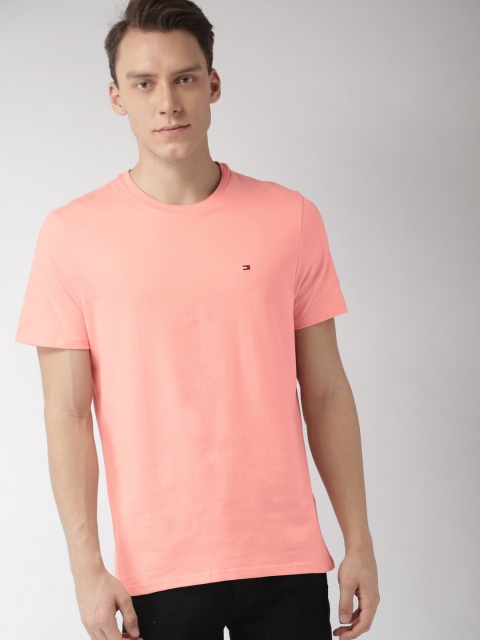 

Tommy Hilfiger Men Peach-Coloured Solid Round Neck T-shirt