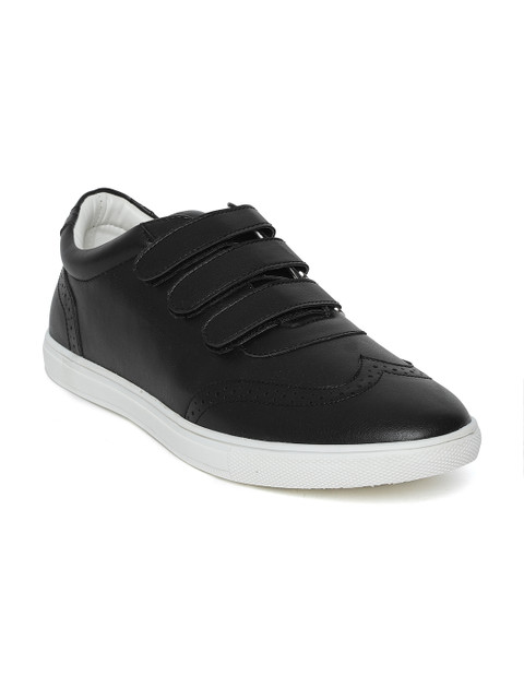 

People Men Black Solid Slip-On Sneakers
