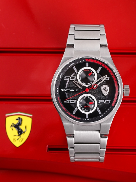 

SCUDERIA FERRARI Men Black Analogue Watch 830358