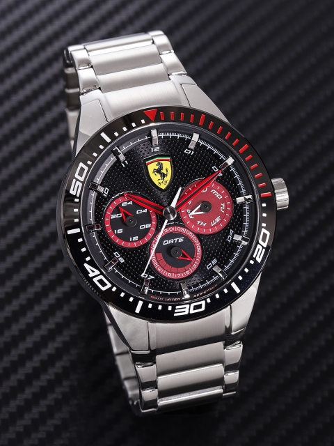 

SCUDERIA FERRARI Redrev T Men Black Analogue Watch 830589