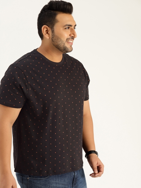 

Sztori Plus Size Men Black Rust Orange Printed Round Neck T-shirt