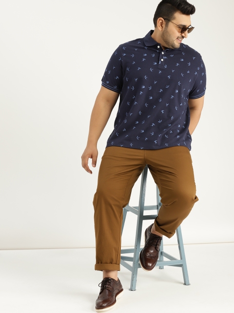 

Sztori Plus Size Men Blue Printed Polo Collar T-shirt