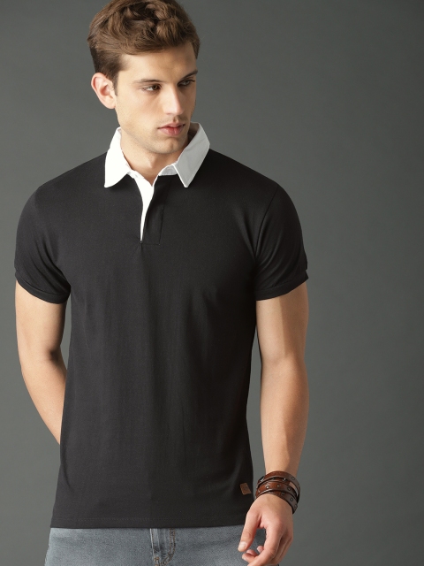 

Roadster Men Black Solid Polo Collar T-shirt