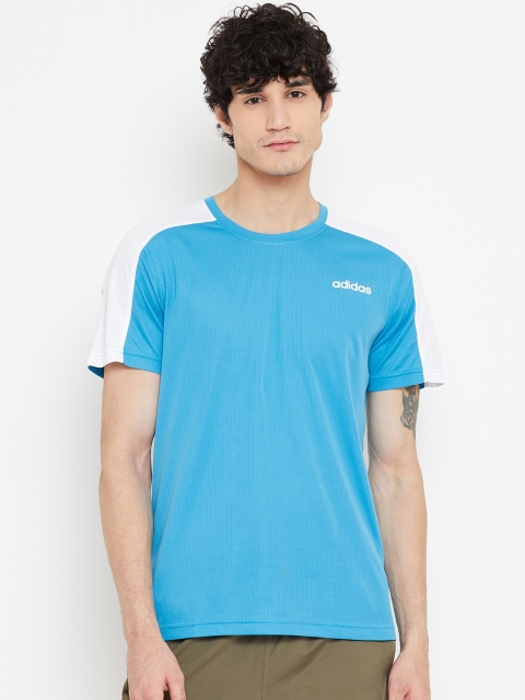 

ADIDAS Men Blue D2M Solid Round Neck T-shirt