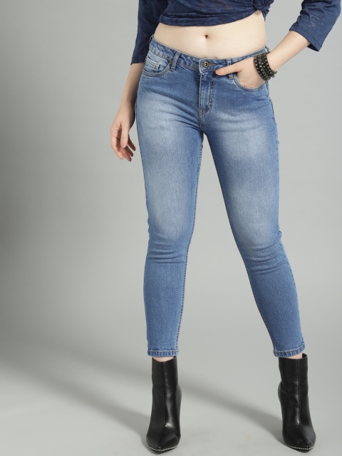 

Roadster Women Blue Slim Fit Mid-Rise Clean Look Stretchable Cropped Jeans