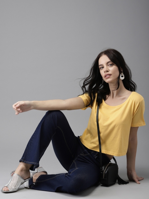 

HERE&NOW Women Yellow Solid Round Neck T-shirt