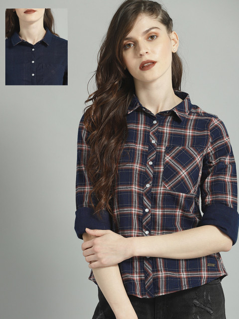 

Roadster Women Navy Blue & Red Regular Fit Checked Reversible Casual Shirt